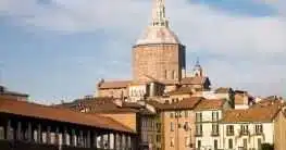 Pavia